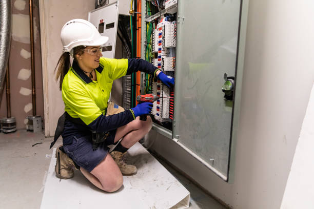 Best Local Electrician Companies  in Baldwin City, KS